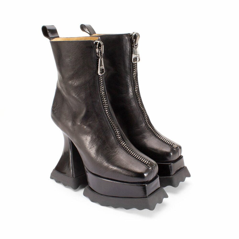John Fluevog Munster Max Petunia W9